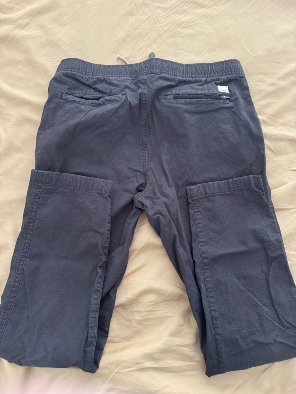 Vuori grey Drawstring Joggers with Zip Pocket - Picture 3 of 5
